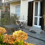Apartment Bilocale Con Terrazza, *