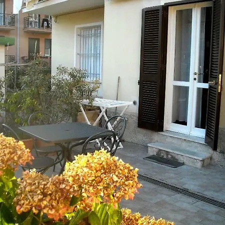 Apartman Bilocale Con Terrazza, *